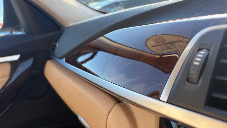 BMW 3 Series 320d Luxury 4dr Step Auto Diesel Saloon